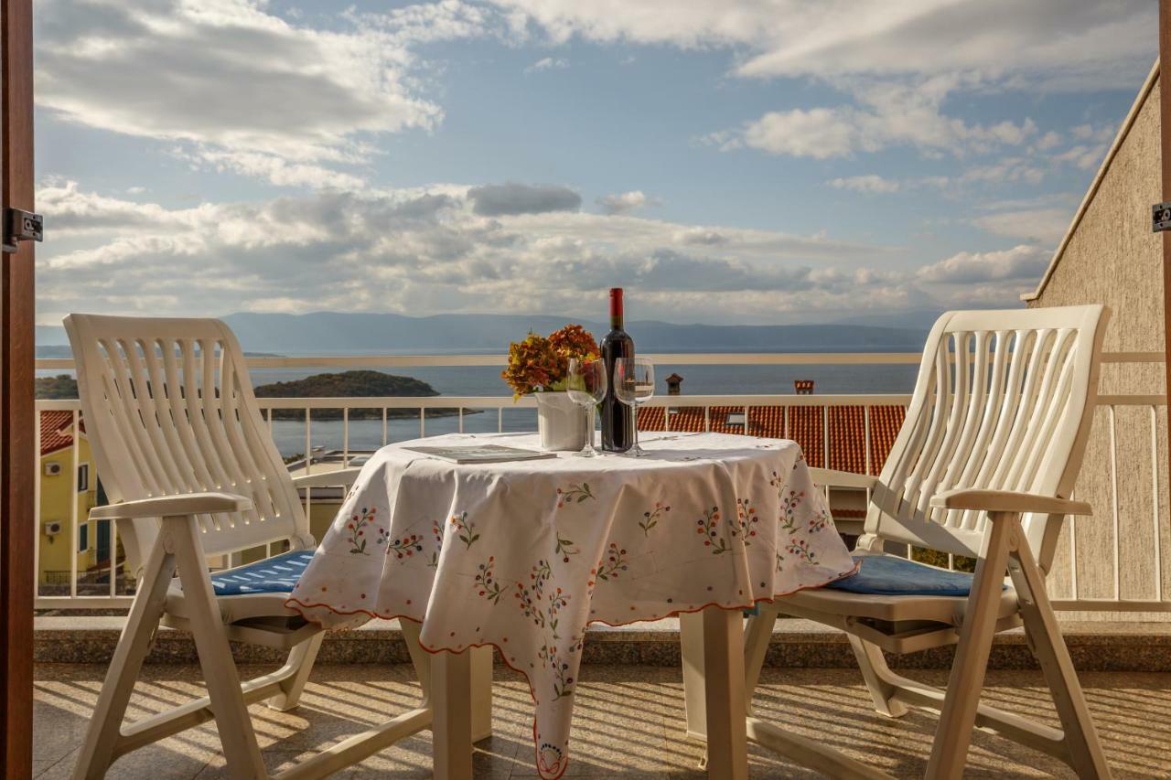 Josephine Apartman Njivice Kültér fotó