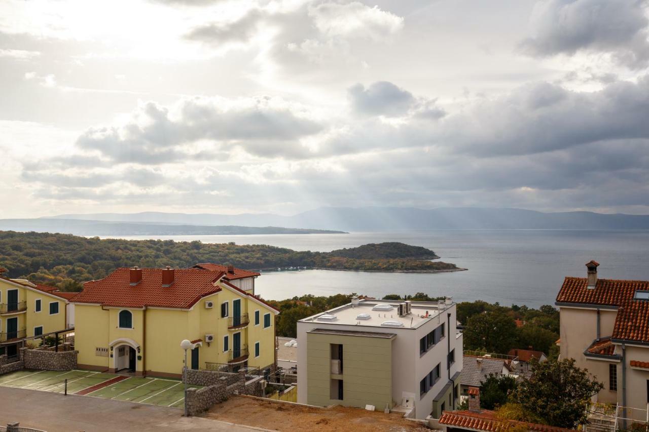 Josephine Apartman Njivice Kültér fotó